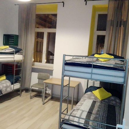 Lulu Hostel Lublin Bagian luar foto