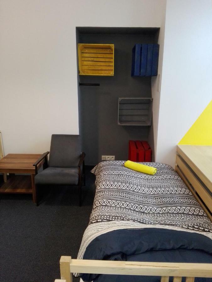 Lulu Hostel Lublin Bagian luar foto